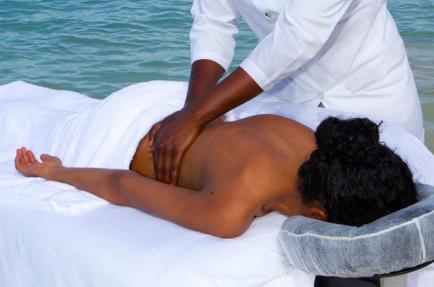 The Jewel Dunn's River Beach Resort & Spa - Ocean Massage